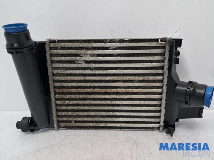 Usados Intercooler Renault Clio IV (5R) 0.9 Energy TCE 90 12V Precio € 50,00 Norma de margen ofrecido por Maresia Parts