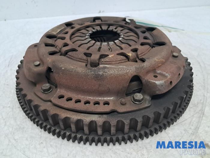 Gebrauchte Schwungrad Renault Twingo III (AH) 1.0 SCe 70 12V Preis € 90,00 Margenregelung angeboten von Maresia Parts