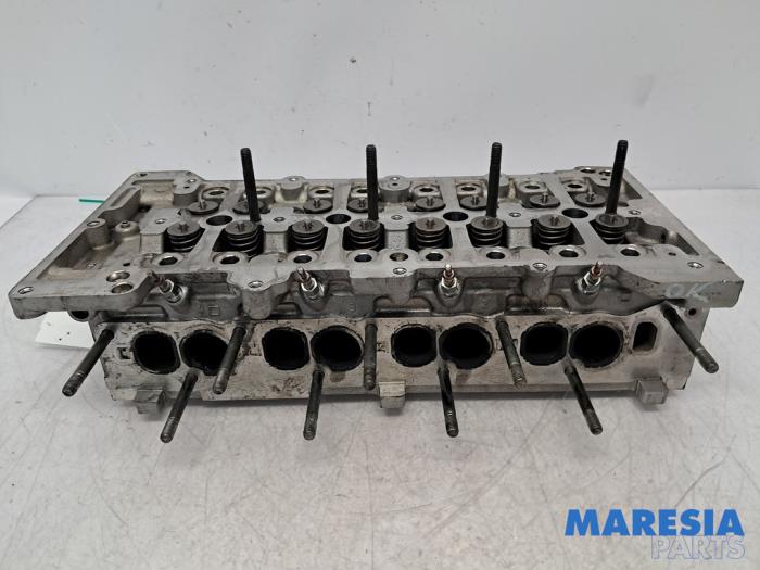 Używane Glowica cylindra Alfa Romeo Giulia (952) 2.2d 150 16V Cena € 750,00 Procedura marży oferowane przez Maresia Parts