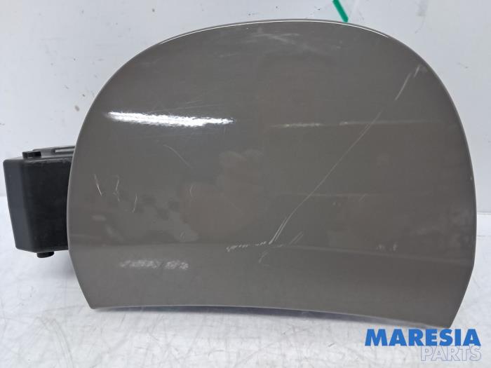 Gebrauchte Tankklappe Citroen C4 Cactus (0B/0P) 1.2 PureTech 110 12V Preis € 35,00 Margenregelung angeboten von Maresia Parts