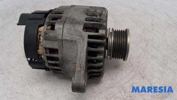 Begagnade Dynamo Alfa Romeo 159 Sportwagon (939BX) 1.8 TBi 16V Pris € 79,99 Marginaltabell erbjuds av Maresia Parts