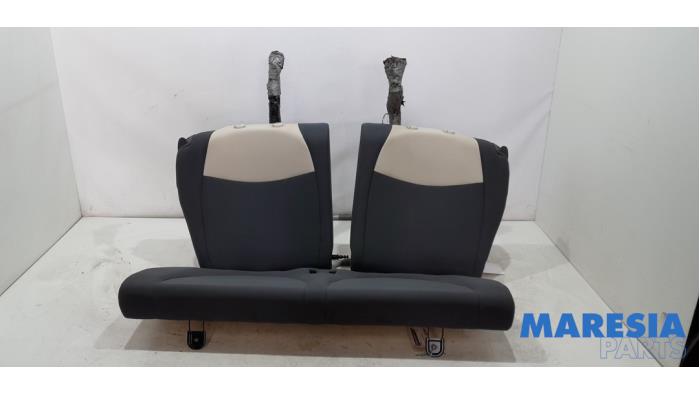 Begagnade Baksätesbänk Fiat 500C (312) 1.2 69 Pris € 119,95 Marginaltabell erbjuds av Maresia Parts