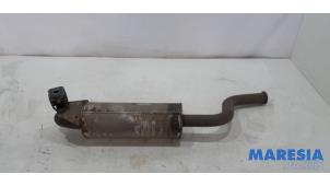 Używane Tlumik koncowy Renault Espace (JK) 2.0 16V Turbo Cena € 45,00 Procedura marży oferowane przez Maresia Parts