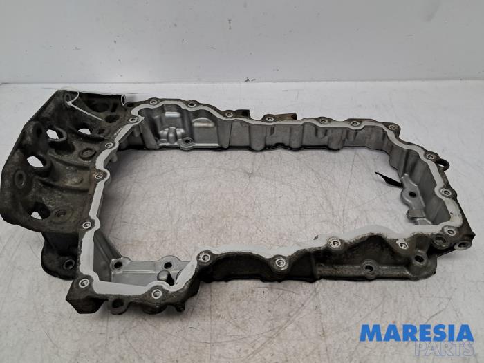 Gebrauchte Ölwanne Citroen Jumpy 2.0 Blue HDI 180 Preis € 78,59 Mit Mehrwertsteuer angeboten von Maresia Parts