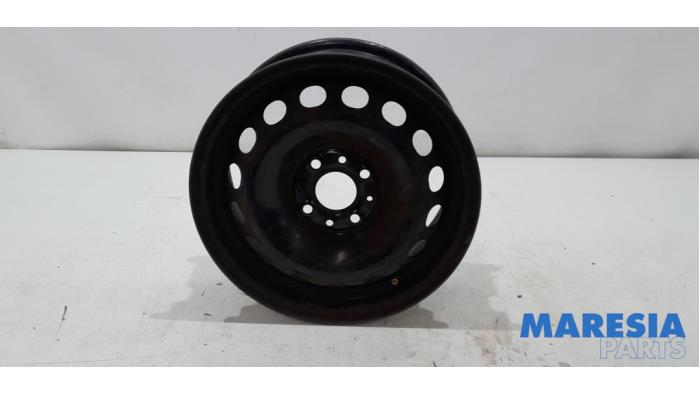 Używane Obrecz Fiat 500C (312) 1.2 69 Cena € 20,00 Procedura marży oferowane przez Maresia Parts