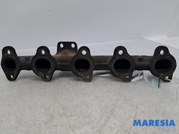 Gebrauchte Abgaskrümmer Peugeot 308 SW (L4/L9/LC/LJ/LR) 1.6 BlueHDi 120 Preis € 24,95 Margenregelung angeboten von Maresia Parts
