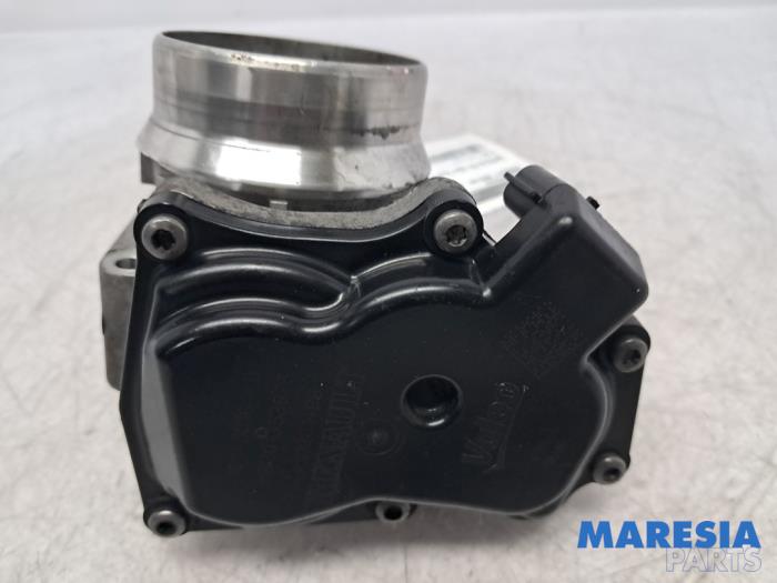 Używane Przepustnica Renault Master III (MA/MB/MC/MD/MH/MF/MG/MH) 2.3 dCi 135 16V FWD Cena € 93,78 Z VAT oferowane przez Maresia Parts