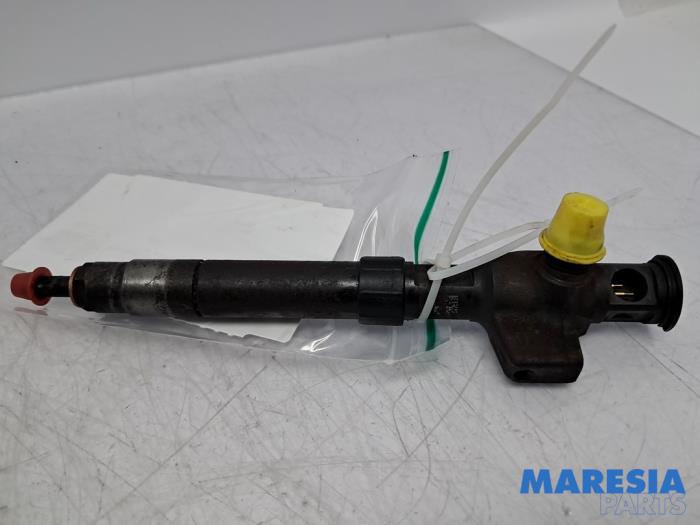 Usagé Injecteurs Citroen Jumpy 2.0 Blue HDI 180 Prix € 121,00 Prix TTC proposé par Maresia Parts