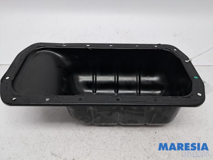 Gebrauchte Ölwanne Peugeot 308 SW (L4/L9/LC/LJ/LR) 1.6 BlueHDi 120 Preis € 29,99 Margenregelung angeboten von Maresia Parts