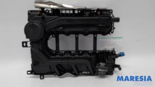 Usados Tapa de válvulas Opel Astra K Sports Tourer 1.2 Turbo 12V Precio € 49,00 Norma de margen ofrecido por Maresia Parts