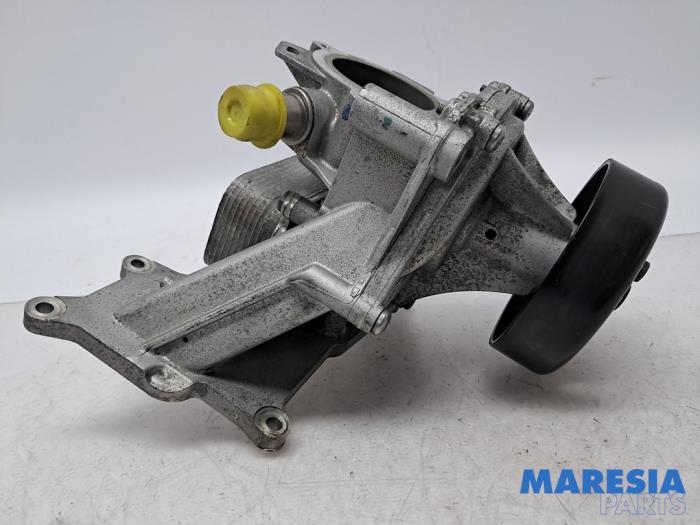 Begagnade Vattenpump Opel Astra K Sports Tourer 1.2 Turbo 12V Pris € 124,99 Marginaltabell erbjuds av Maresia Parts