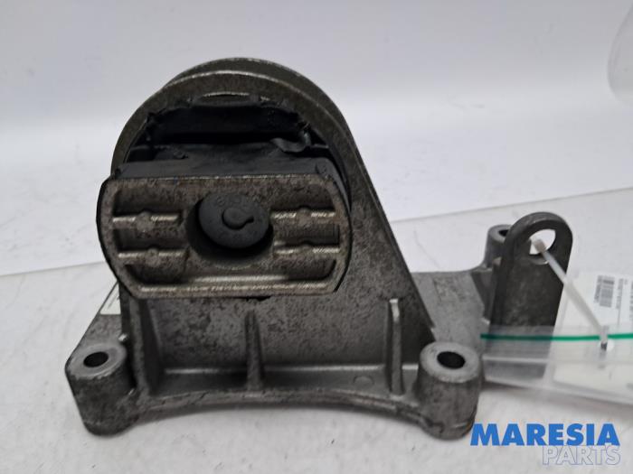 Used Engine mount Fiat Panda (312) 0.9 TwinAir 60 Price € 25,00 Margin scheme offered by Maresia Parts