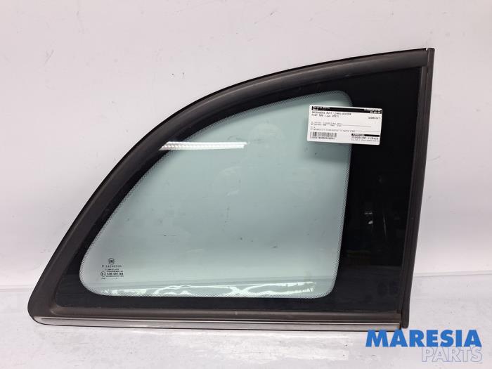 Usados Ventanilla triangular derecha detrás Fiat 500 (312) 1.2 Precio € 50,00 Norma de margen ofrecido por Maresia Parts