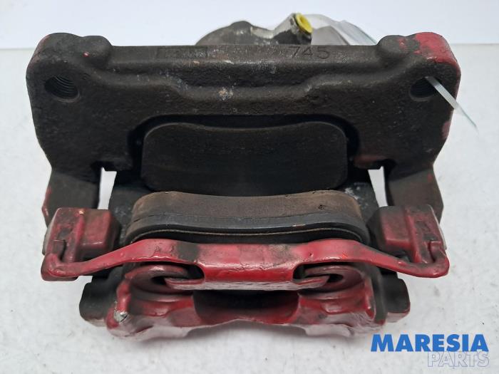 Gebrauchte Bremszange rechts vorne Alfa Romeo 159 (939AX) 2.2 JTS 16V Preis € 40,00 Margenregelung angeboten von Maresia Parts