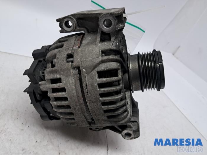 Begagnade Dynamo Alfa Romeo 159 (939AX) 2.2 JTS 16V Pris € 99,99 Marginaltabell erbjuds av Maresia Parts