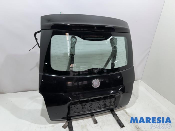 Begagnade Baklucka Fiat 500 (312) 1.2 Pris € 119,00 Marginaltabell erbjuds av Maresia Parts