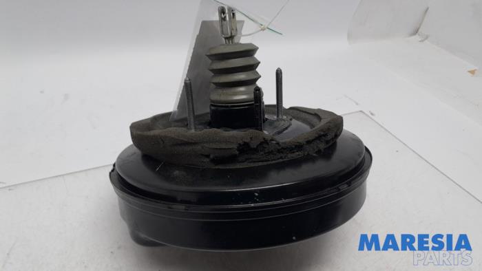 Usagé Assistant de freinage Peugeot 3008 I (0U/HU) 2.0 HYbrid4 16V Prix € 69,95 Règlement à la marge proposé par Maresia Parts