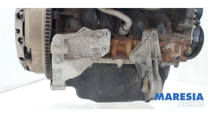 Engine from a Fiat Ducato (250) 2.3 D 130 Multijet 2015