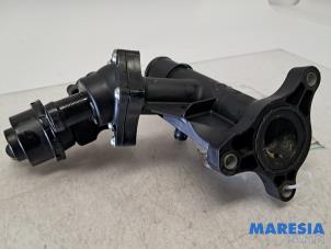 Begagnade Termostathus Renault Trafic (1FL/2FL/3FL/4FL) 1.6 dCi 95 Pris € 60,44 Inklusive moms erbjuds av Maresia Parts