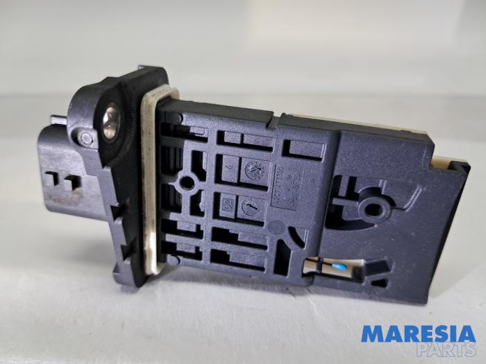 Gebrauchte Luftmassenmesser Opel Vivaro 1.6 CDTI 95 Euro 6 Preis € 36,29 Mit Mehrwertsteuer angeboten von Maresia Parts