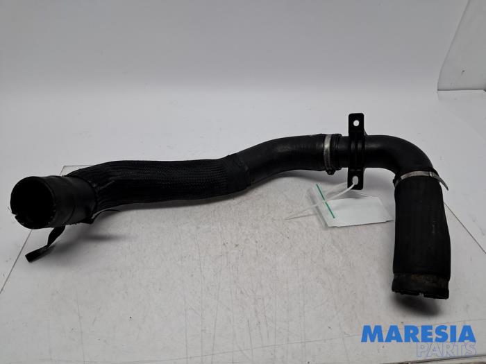 Usagé Tuyau intercooler Fiat Ducato (250) 2.3 D 130 Multijet Prix € 60,50 Prix TTC proposé par Maresia Parts