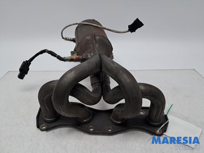 Katalysator van een Peugeot 208 I (CA/CC/CK/CL) 1.6 Vti 16V 2012