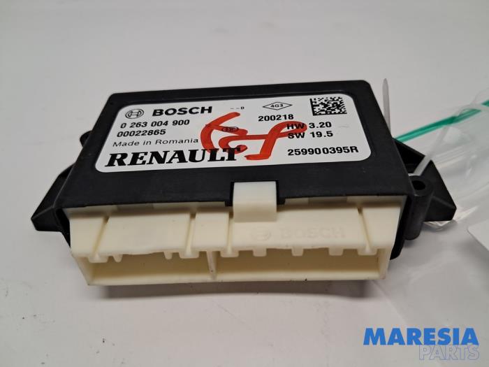 Begagnade PDC-modul Renault Megane IV Estate (RFBK) 1.3 TCE 115 16V Pris € 74,95 Marginaltabell erbjuds av Maresia Parts
