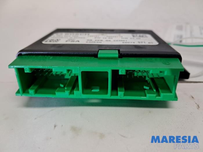 Begagnade PDC-modul Peugeot 2008 (CU) 1.2 Vti 12V PureTech 82 Pris € 35,00 Marginaltabell erbjuds av Maresia Parts