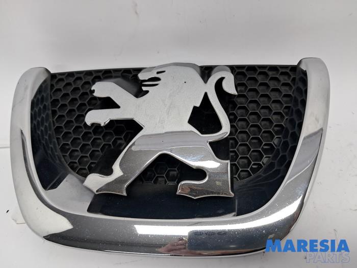 Gebrauchte Emblem Peugeot 207 SW (WE/WU) 1.6 16V Preis € 20,00 Margenregelung angeboten von Maresia Parts