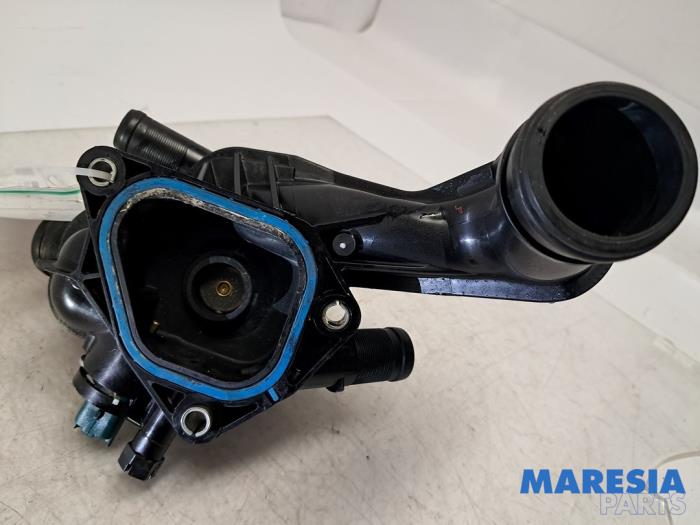 Begagnade Termostathus Peugeot 207 CC (WB) 1.6 16V THP Pris € 45,00 Marginaltabell erbjuds av Maresia Parts