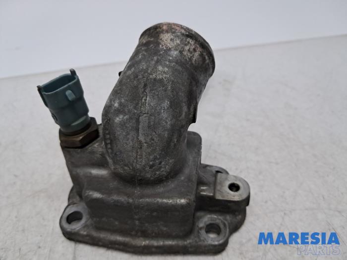 Begagnade Termostathus Fiat Ducato (250) 3.0 140 Natural Power Pris € 60,50 Inklusive moms erbjuds av Maresia Parts