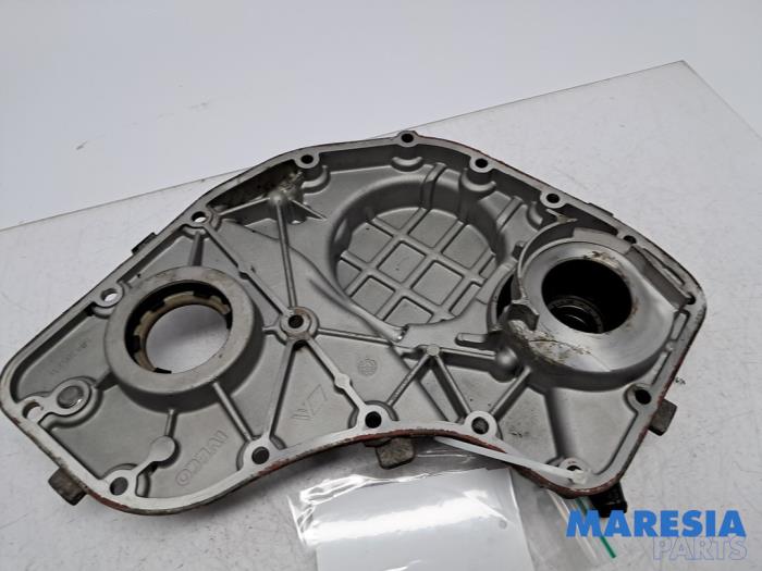 Usagé Couvercle de distribution Fiat Ducato (250) 3.0 140 Natural Power Prix € 84,70 Prix TTC proposé par Maresia Parts