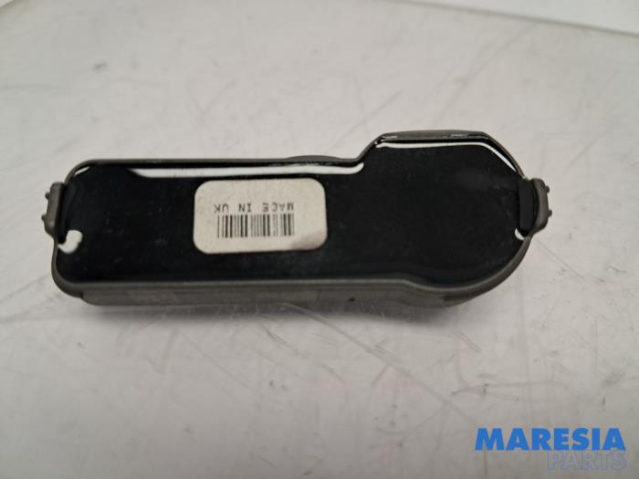 Begagnade Däcktryckssensor Fiat 500 (312) Electric Pris € 18,15 Inklusive moms erbjuds av Maresia Parts