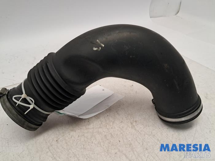 Begagnade Luftintagsslang Fiat Ducato (250) 3.0 140 Natural Power Pris € 24,20 Inklusive moms erbjuds av Maresia Parts