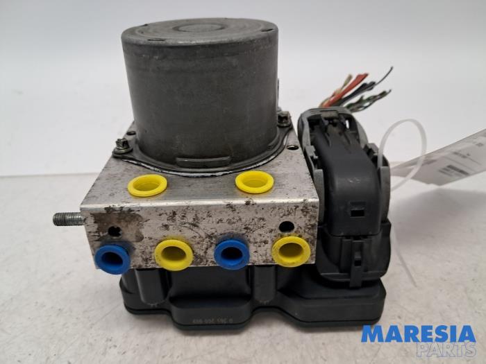Gebrauchte ABS Pumpe Fiat Ducato (250) 2.3 D 130 Multijet Preis € 349,39 Mit Mehrwertsteuer angeboten von Maresia Parts