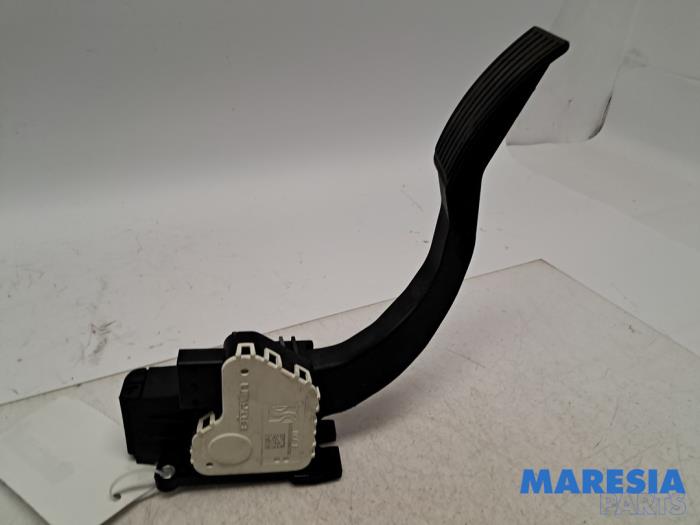 Begagnade Gaspedalsensor Fiat Ducato (250) 2.3 D 130 Multijet Pris € 42,35 Inklusive moms erbjuds av Maresia Parts