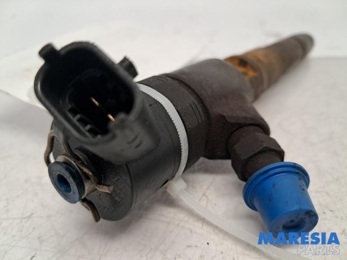 Injecteurs d'un Fiat Ducato (250) 2.3 D 130 Multijet 2015