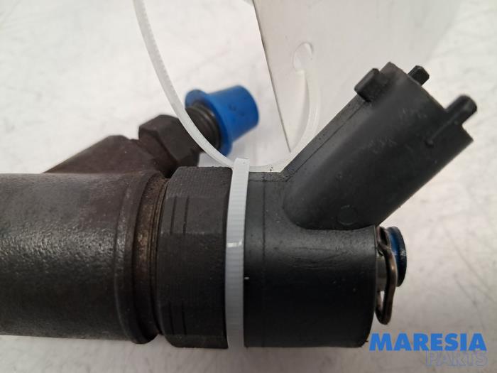 Injecteurs d'un Fiat Ducato (250) 2.3 D 130 Multijet 2015