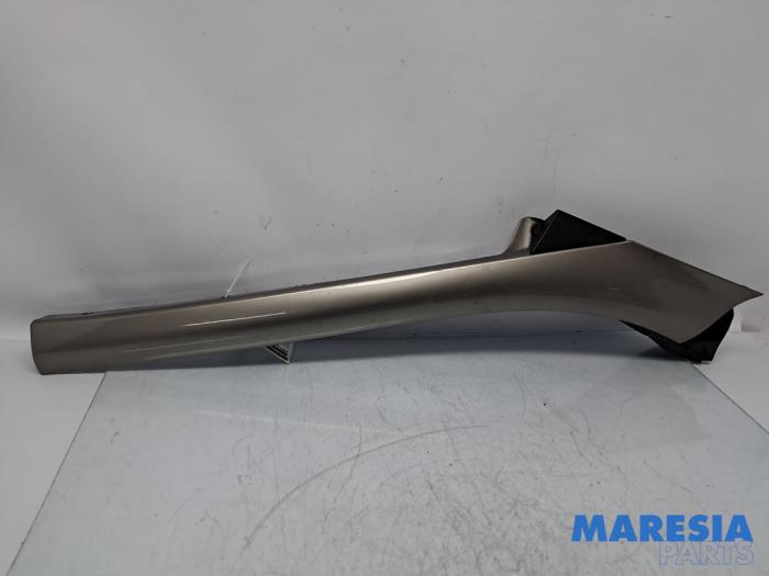 Gebrauchte Windschutzscheibe blende Renault Grand Scénic III (JZ) 1.6 dCi Preis € 70,00 Margenregelung angeboten von Maresia Parts