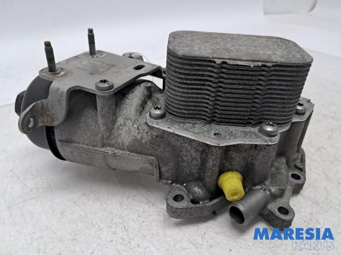 Gebrauchte Ölfiltergehäuse Citroen C4 Grand Picasso (3A) 1.6 HDiF 115 Preis € 39,00 Margenregelung angeboten von Maresia Parts