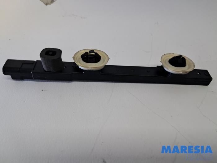 Używane Keyless Entry-Antena Alfa Romeo Junior 1.2 Hybrid Ibrida Cena € 19,95 Procedura marży oferowane przez Maresia Parts