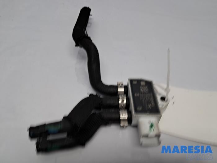 Begagnade Laddtryckssensor Renault Trafic (1FL/2FL/3FL/4FL) 2.0 dCi 16V 130 Pris € 30,25 Inklusive moms erbjuds av Maresia Parts