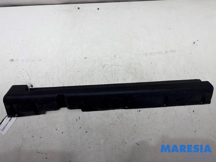 Gebrauchte Einstiegleiste links Citroen C6 (TD) 2.7 HDiF V6 24V Preis € 50,00 Margenregelung angeboten von Maresia Parts
