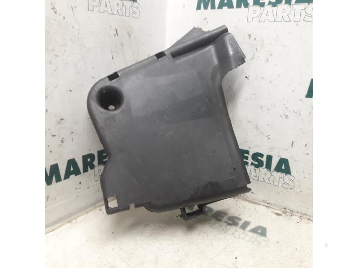 Gebrauchte Kettenkasten Deckel Fiat Punto II (188) 1.2 60 S 5-Drs. Preis € 15,00 Margenregelung angeboten von Maresia Parts