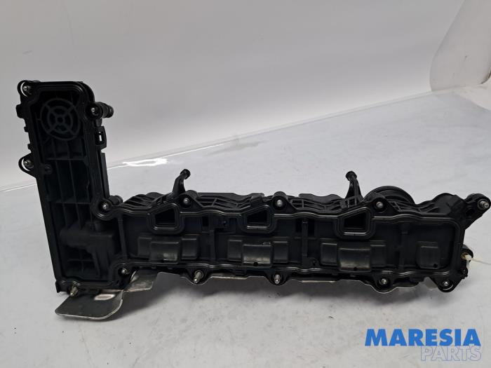 Gebrauchte Ventildeckel Opel Vivaro 2.0 CDTI 122 Preis € 59,29 Mit Mehrwertsteuer angeboten von Maresia Parts