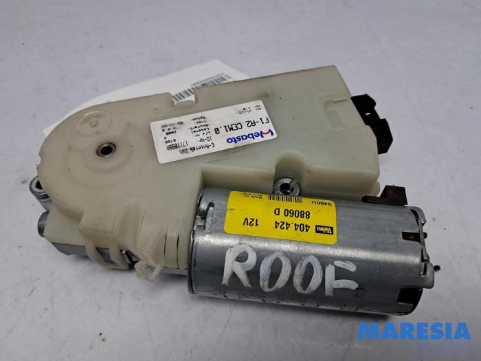 Używane Silnik szyberdachu Citroen C6 (TD) 2.7 HDiF V6 24V Cena € 157,50 Procedura marży oferowane przez Maresia Parts