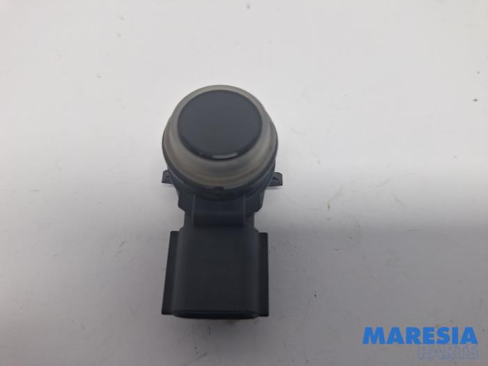 Usados Sensor PDC Renault Clio IV (5R) 0.9 Energy TCE 90 12V Precio € 19,99 Norma de margen ofrecido por Maresia Parts