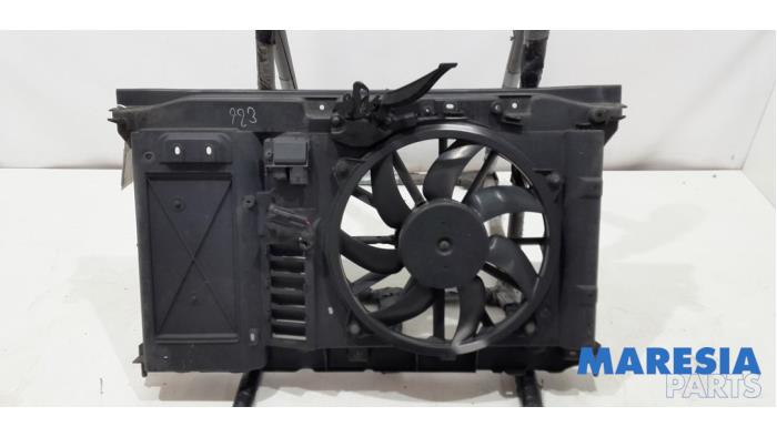 Używane Panel przedni Citroen DS4 (NX) 1.6 16V VTi 120 Cena € 75,00 Procedura marży oferowane przez Maresia Parts