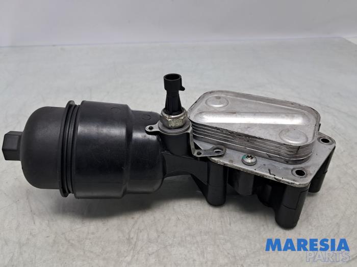 Gebrauchte Ölfiltergehäuse Fiat Punto III (199) 0.9 TwinAir Preis € 109,99 Margenregelung angeboten von Maresia Parts