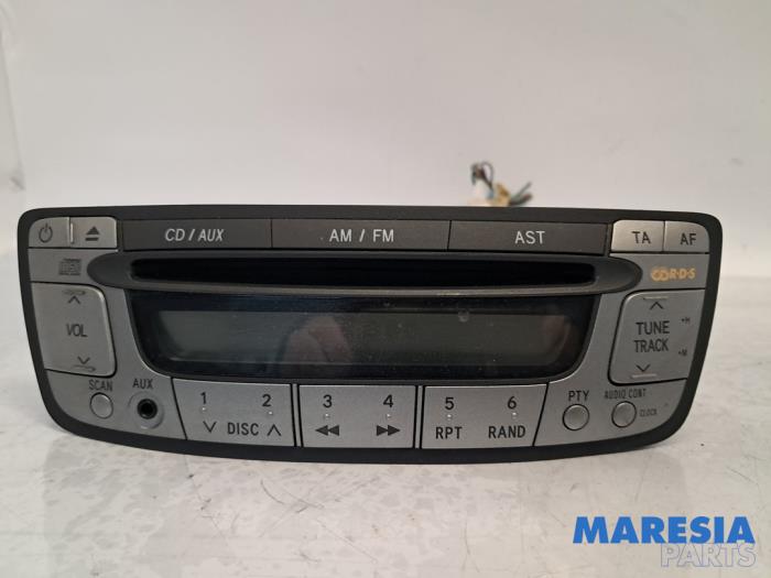 Używane Radio Citroen C1 1.0 12V Cena € 74,95 Procedura marży oferowane przez Maresia Parts